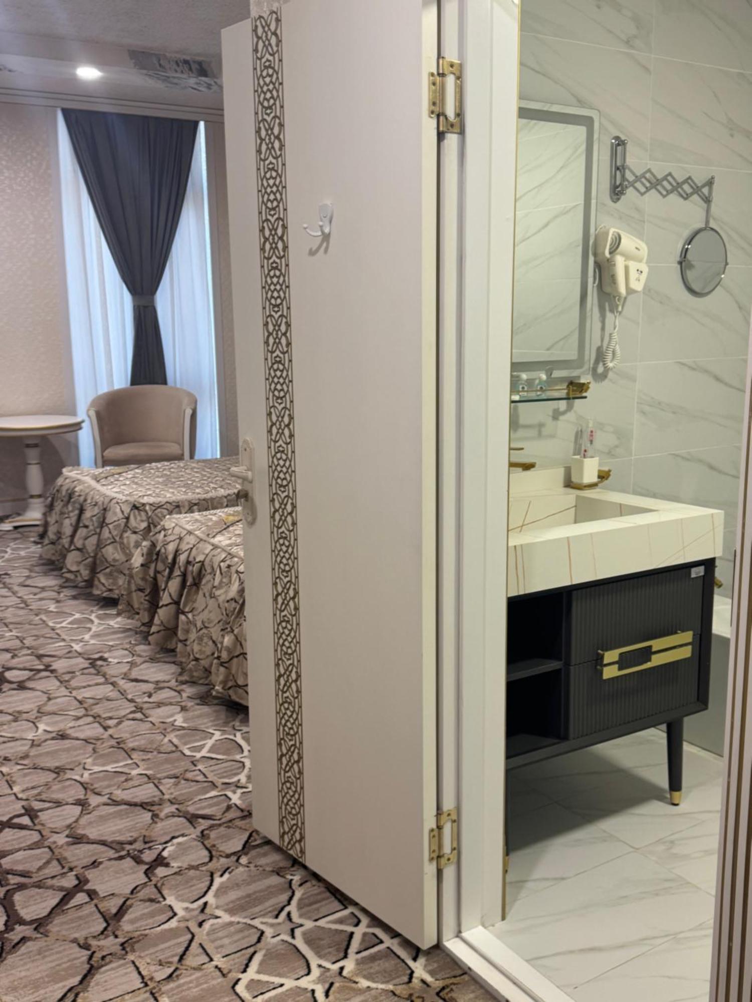 Bukhara City Hotel Turon City Plaza Ngoại thất bức ảnh