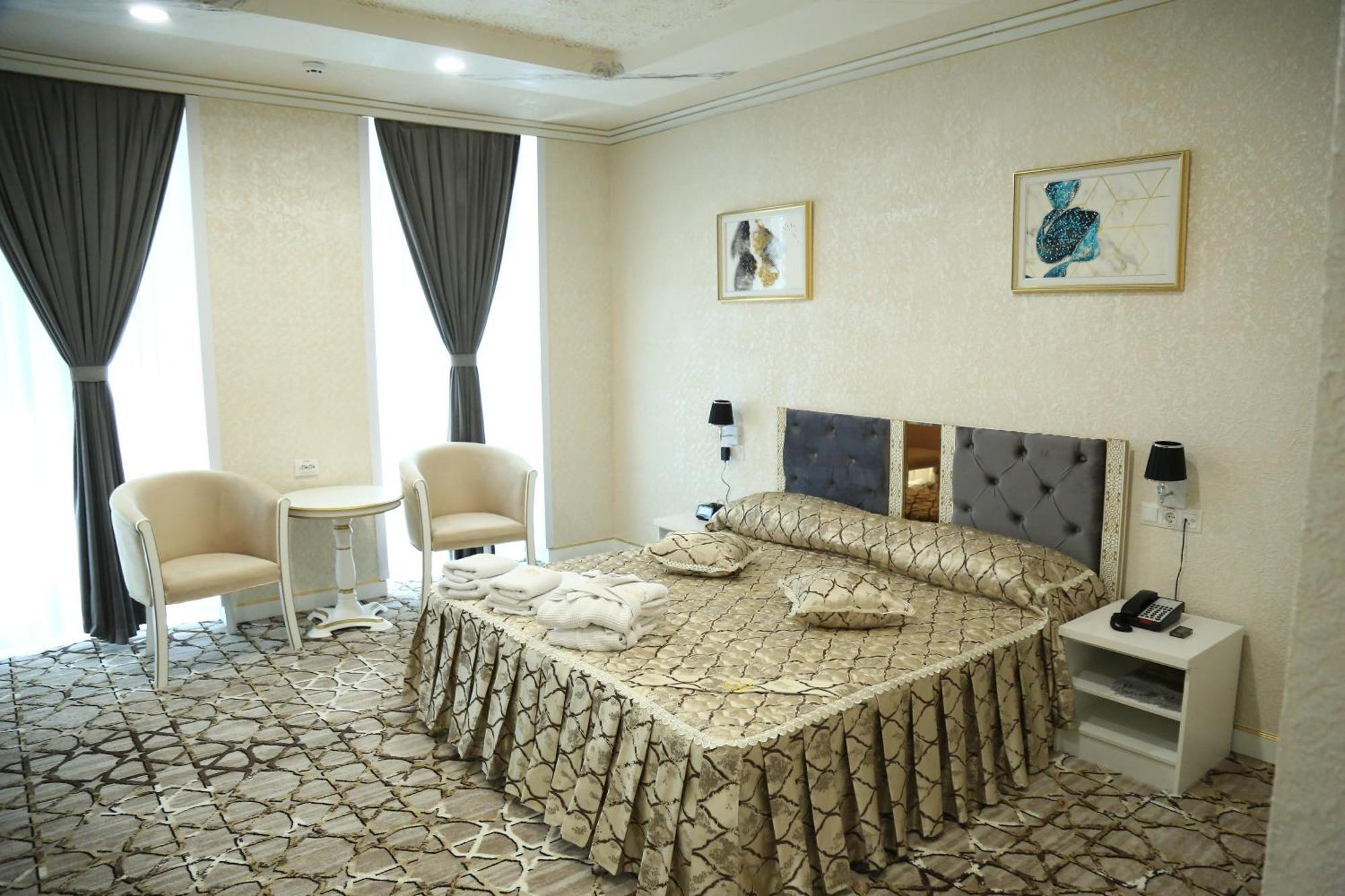 Bukhara City Hotel Turon City Plaza Ngoại thất bức ảnh